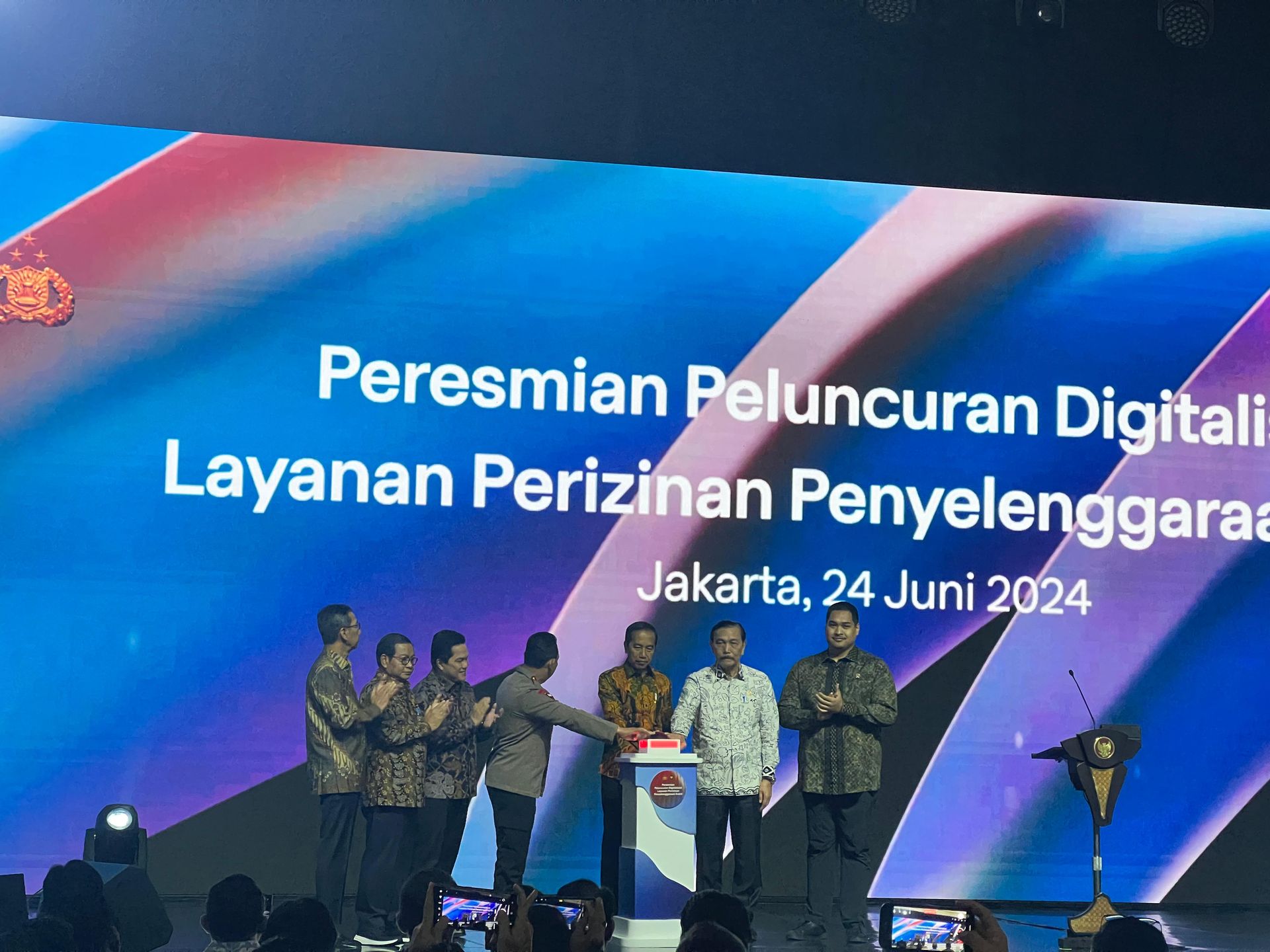 kapolri-luncurkan-sistem-mempermudah-perizinan-event